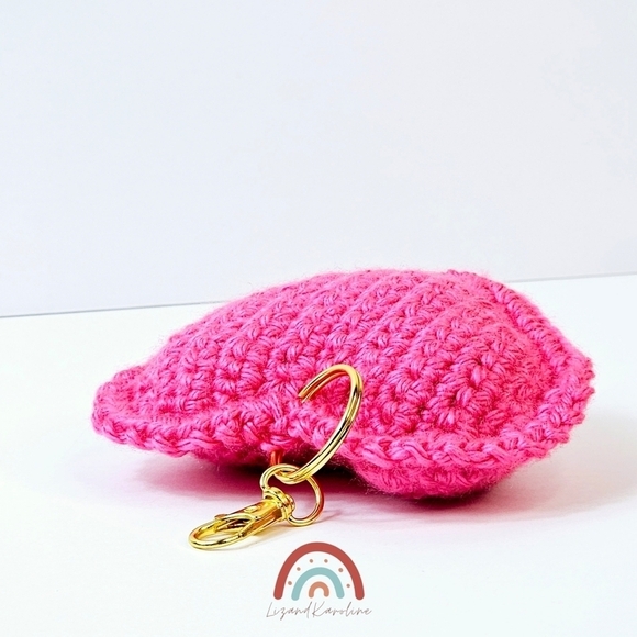 New! Handmade Crochet Barbie Bright Pink Heart Keychain Bag Charm - Picture 4 of 9